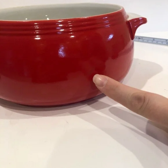 Vintage Hall’s Superior Kitchenware Casserole - Picture 12 of 12